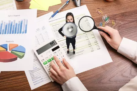 Ce este loud budgeting, tendința financiară populară la generația Z