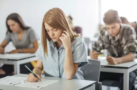 Proba la alegere a profilului la BAC 2026, sesiunea de toamnă. Subiectele la proba la alegere vor fi publicate în curând