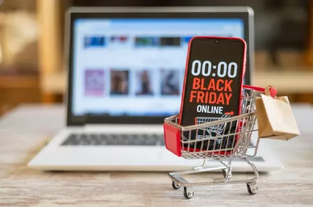 La ce oră începe Black Friday 2025 la eMAG