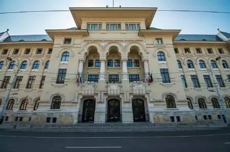 Cum poți lucra ca operator de calculator la alegerile pentru Primăria București 2025