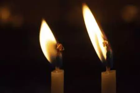 Un actor a murit într-un incendiu puternic! Soția lui a suferit arsuri grave