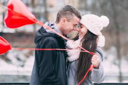 Cât costă un weekend la munte pentru cupluri, de Valentine's Day. Îndrăgostiții vor plăti mai mult decât anul trecut