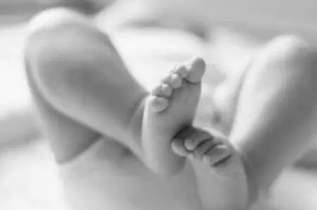 O fetiță româncă de 7 zile a murit în Grecia. Inițial, micuța a fost dusă de părinți la un spital veterinar