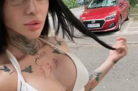 O tiktokeriță celebră din România vrea să recurgă la un gest necugetat!?! Ar fi intrat în patima substanțelor interzise