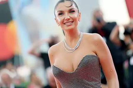 Prezentă la Sanremo, strănepoata lui Lamborghini se plânge de „petrecerile bilaterale”: „M-am culcat la 4:30!”