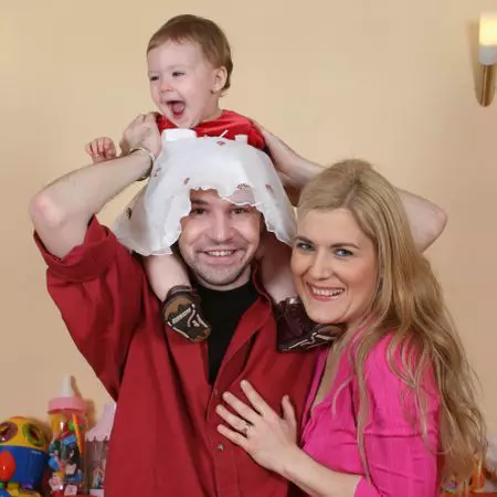 liana-stanciu-teodora-si-a-pastrat-veselia