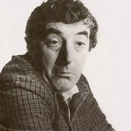 toma-caragiu-se-plimba-cu-masina-lui-maurer