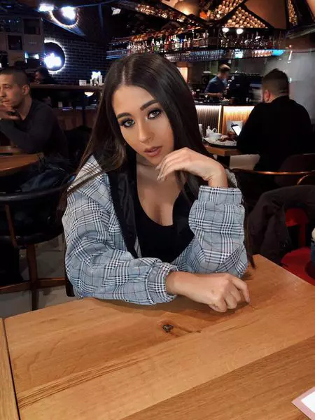 Nicole Cherry, despre operațiile estetice