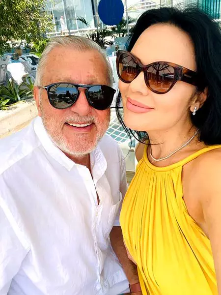 118483803_1166479283739049_832167727311376735_n-1