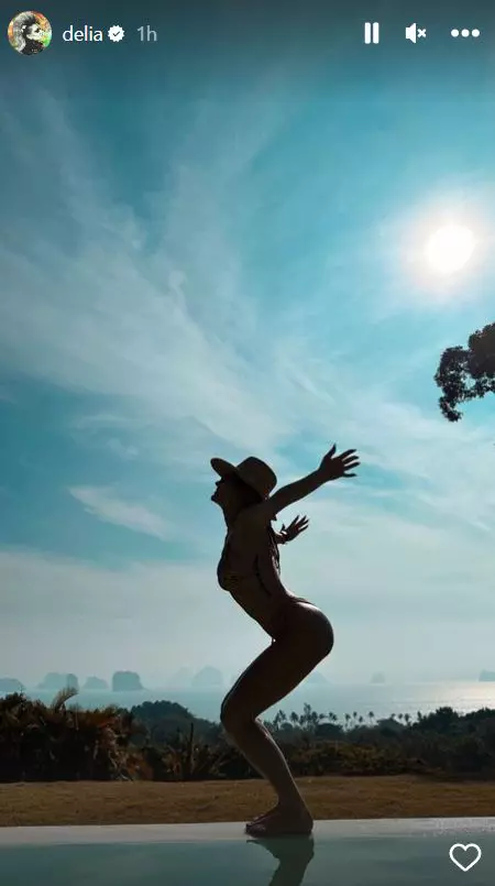 delia-vacanta-de-vis-in-asia-1