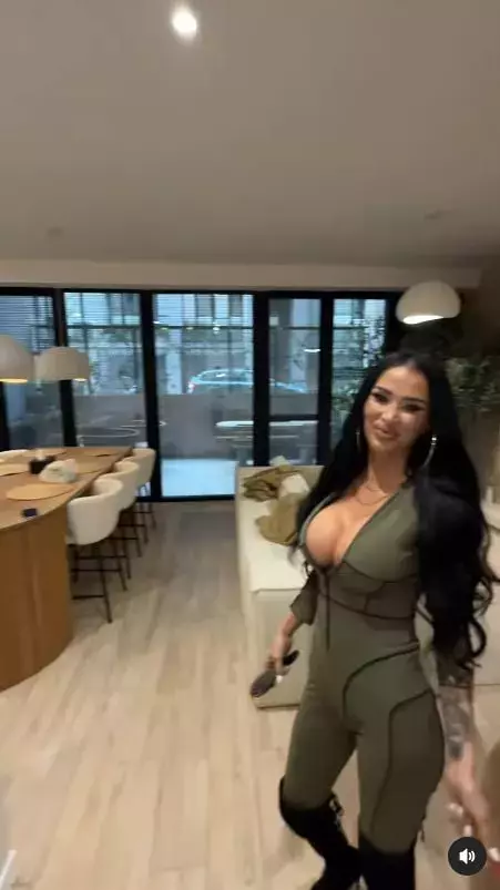 daniela-crudu-lux-si-rafinament-in-apartamentul-ei-7