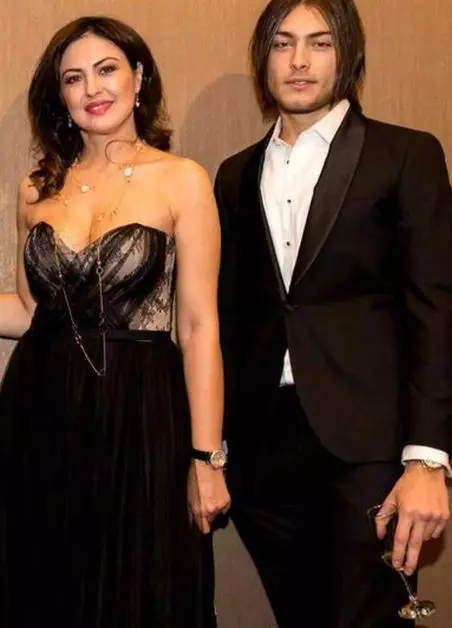 letitia badea cu toto