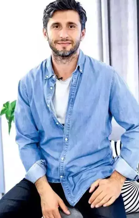 dragos-bucur-4 (2)