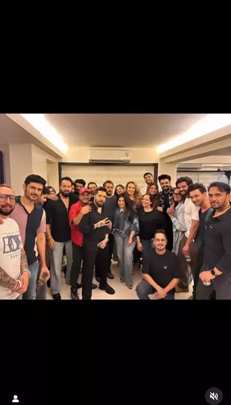 iulia-vantur-alaturi-de-salman-khan-de-ziua-ei-2