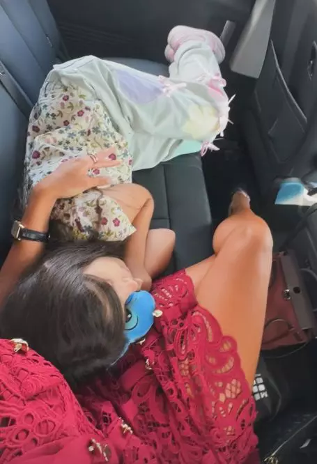 5. Mădălina Ghenea și fiica ei