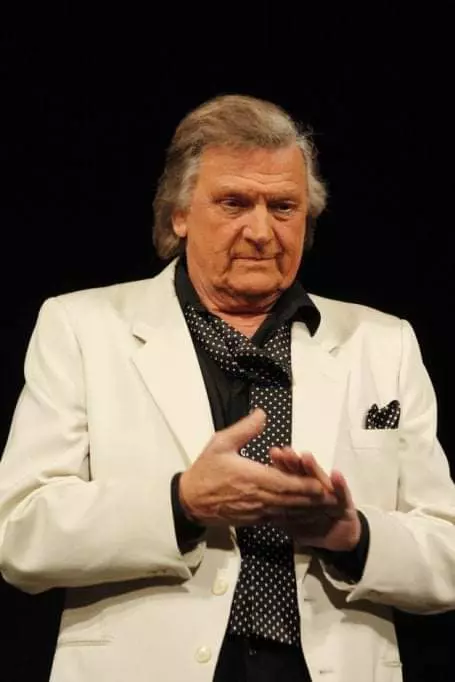 fb_img_1679396534495