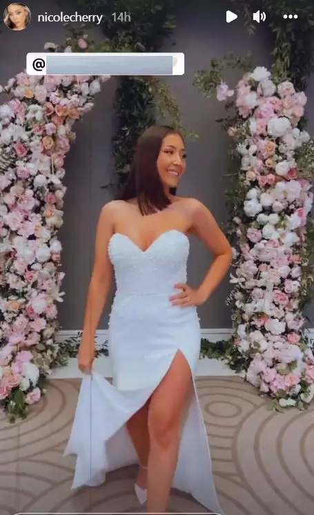 Imagini-de-la-cununia-civila-a-lui-Nicole-Cherry-9