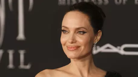 Vedete care și-au început cariera cu apariții în videoclipuri muzicale