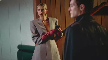 Party season edit: eleganță modernă și accente premium, pe Answear