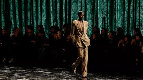 O scurtă istorie a pantalonilor pentru femei