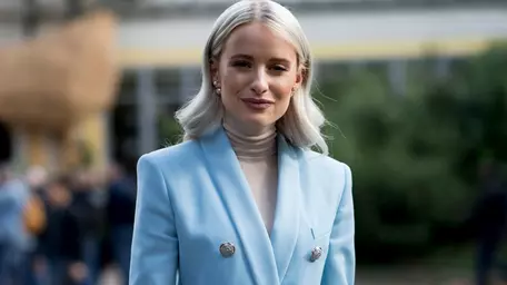 Cum îți este pielea afectată de hormoni, în funcție de vârsta ta