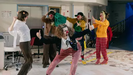 11 clovni aduc săptămânal râsete în spitalele de copii din București, inclusiv de Paște