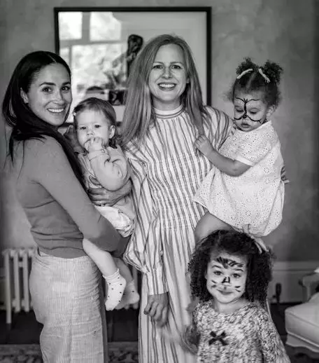 lilbet-diana-1-an-nepoata-reginei-printul-harry-meghan-markle