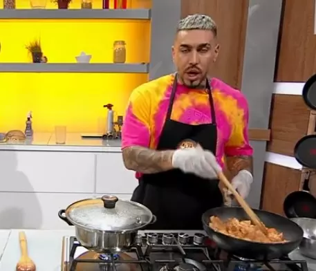 Alex-Velea-Pui-indian