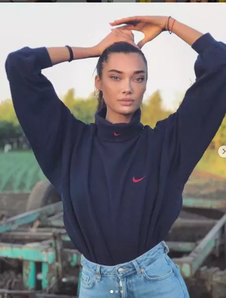 Ștefania-Ivănescu-a-fost-cerută-în-căsătorie-5