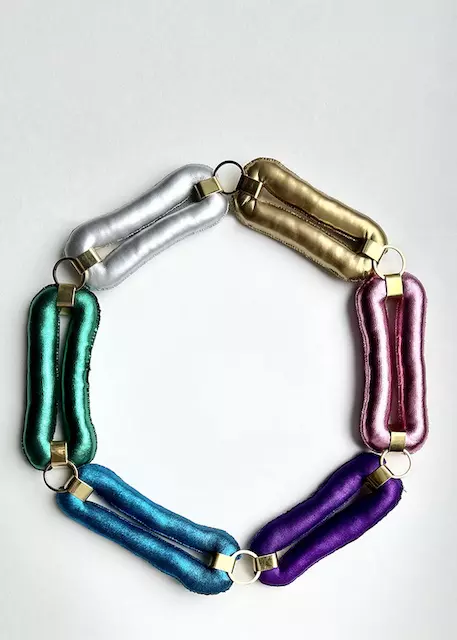 tana-enedi-life_in_mono_necklace_excesivo_2023_textile_wadding_brass-_78x4cm-copy