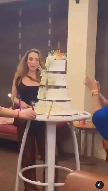 iulia-vantur-alaturi-de-salman-khan-de-ziua-ei-9