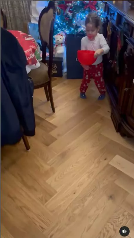 Cum arată casa Marei Bănică (7)
