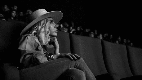 Sore, declarații exclusive despre debutul său ca regizoare, pentru videoclipul „Cum să mă las”