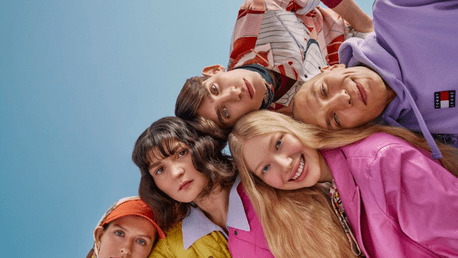 MODIVO ne încurajează să ne iubim unicitatea prin campania "Celebrate Yourself"