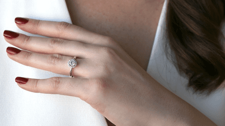 Cum alegi inele de logodnă care spun cu adevărat povestea voastră?