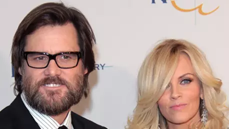 Jim Carrey traieste un vesnic "Valentine's Day"