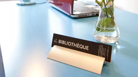 Promotia "more is less" la Bibliotheque