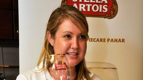 Si turnarea berii in pahare e o arta!