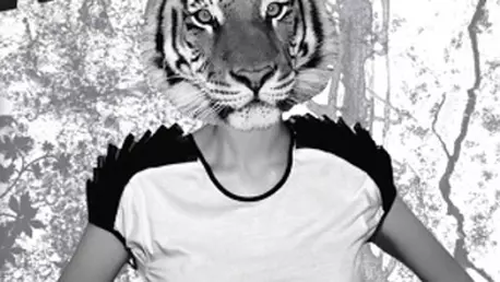 T Shirt Couture, în exclusivitate pe Molecule F