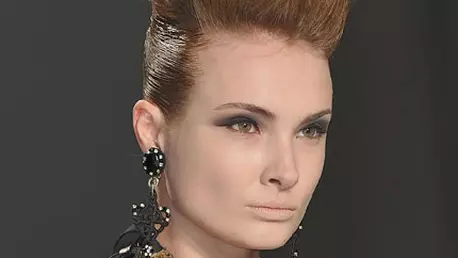 Tendinte machiaj: Buze nude