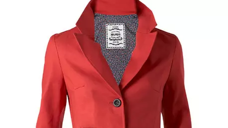 Tendinte moda primavara-vara: rosu pasional