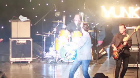 Balul mascat Redd’s – o noapte cu multe surprize