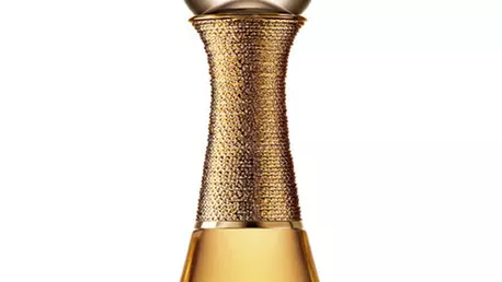 Noul parfum J’adore L’Or, de la Dior