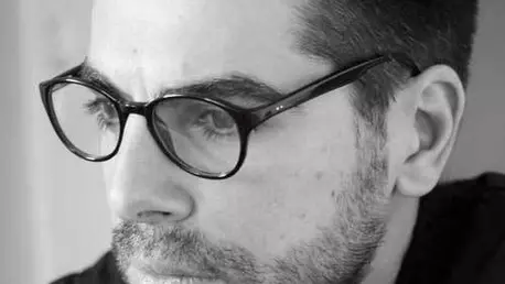 Portret de Fashion Editor: Maurice Munteanu (video)