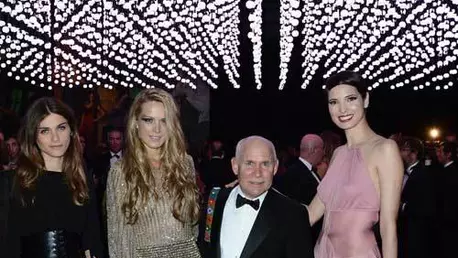 Vedete la petrecerea de lansare a calendarului Pirelli 2013