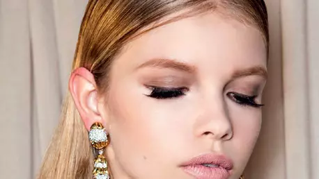 Tendinte machiaj primavara vara: gene false