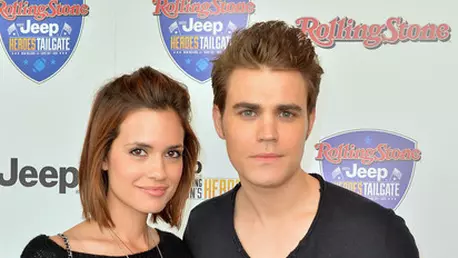 Paul Wesley si Torrey DeVitto s-au despartit