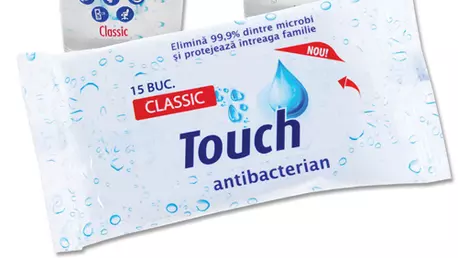 Touch antibacterial merge cu tine la scoala