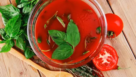 Slabeste usor cu supa de rosii