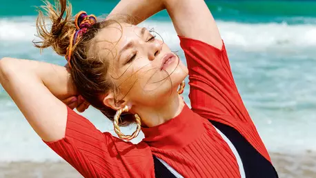 Cele mai comune greșeli pe care le facem când ne spălăm părul